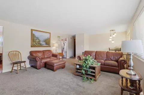 Living - 972 S 550 E, Orem, UT 84097 photo 2 of 4