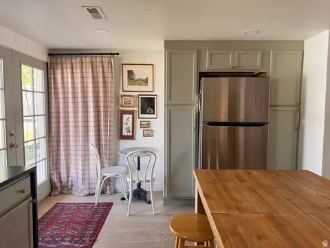 Kitchen - 1360 E 22nd St, Ogden, UT 84401 photo 4 of 7