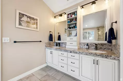 Bath - 1617 E Cypress Way, Draper, UT 84020 photo 2 of 5