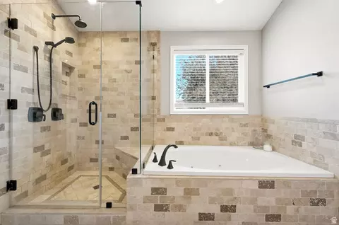 Bath - 1617 E Cypress Way, Draper, UT 84020 photo 1 of 5