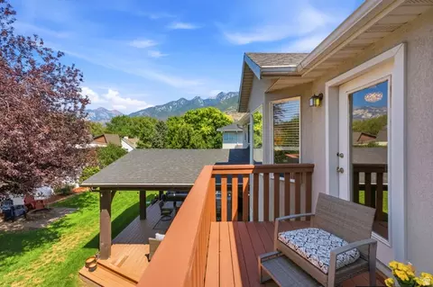 Exterior - 1617 E Cypress Way, Draper, UT 84020 photo 14 of 25