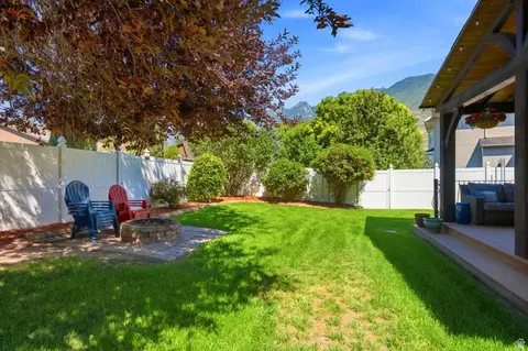 Exterior - 1617 E Cypress Way, Draper, UT 84020 photo 11 of 25