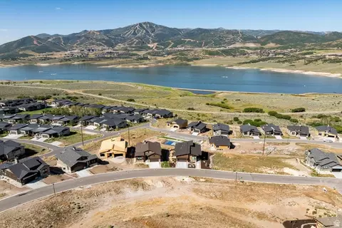 View/Area - 479 E Kayak Dr #333, Hideout, UT 84036 photo 7 of 20