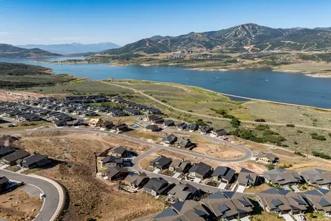 View/Area - 479 E Kayak Dr #333, Hideout, UT 84036 photo 11 of 20