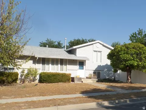 6113 S 2795 W, Taylorsville, UT 84129