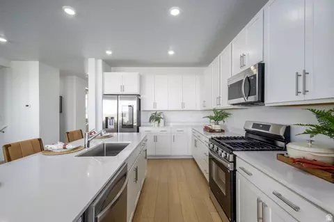 1511 Everblooming Dr #4070, Saratoga Springs, UT 84045