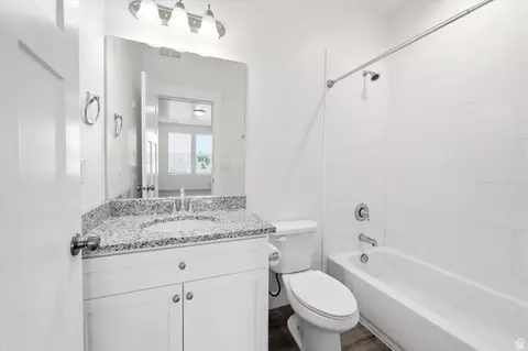 Bath - 1631 N 1350 E, Payson, UT 84651 photo 3 of 3
