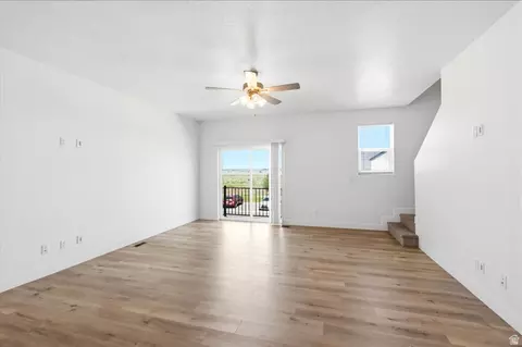 Living - 1631 N 1350 E, Payson, UT 84651 photo 2 of 3