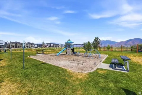 Exterior - 1631 N 1350 E, Payson, UT 84651 photo 7 of 7