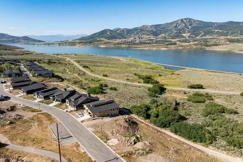 View/Area - 411 E Kayak Dr #211, Hideout, UT 84036 photo 3 of 28