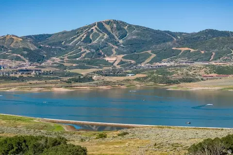View/Area - 411 E Kayak Dr #211, Hideout, UT 84036 photo 14 of 28