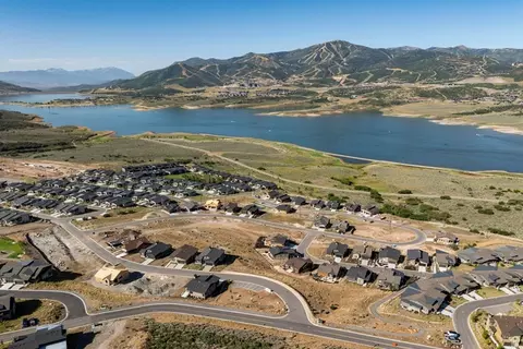 View/Area - 411 E Kayak Dr #211, Hideout, UT 84036 photo 23 of 28