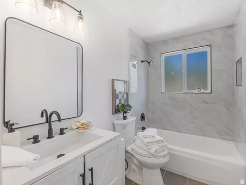 Bath - 9443 S Electra St, Sandy, UT 84094 photo 1 of 2
