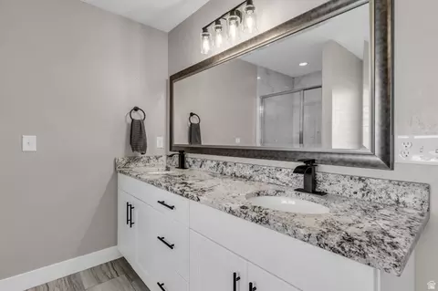 Bath - 1917 N 860 W, Orem, UT 84057 photo 2 of 5