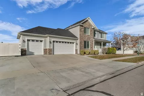 Exterior - 1917 N 860 W, Orem, UT 84057 photo 3 of 6