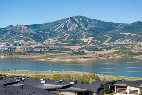 View/Area - 512 E Kayak Dr #309, Hideout, UT 84036 photo 13 of 24