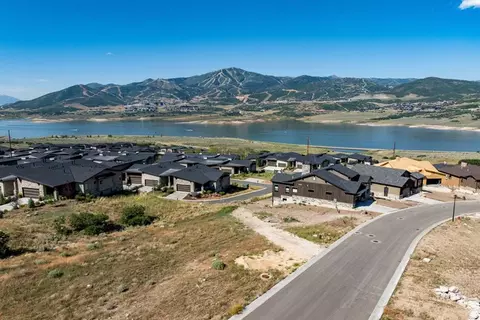 View/Area - 512 E Kayak Dr #309, Hideout, UT 84036 photo 8 of 24