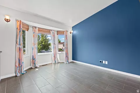 Living - 924 E 1275 N, Ogden, UT 84404 photo 3 of 6