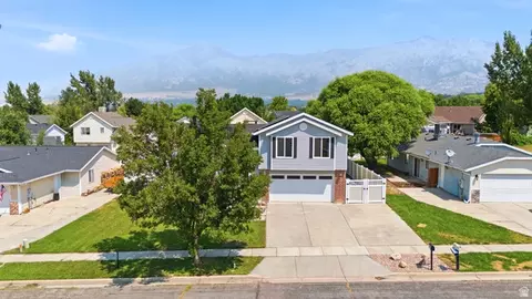 View/Area - 924 E 1275 N, Ogden, UT 84404 photo 5 of 5