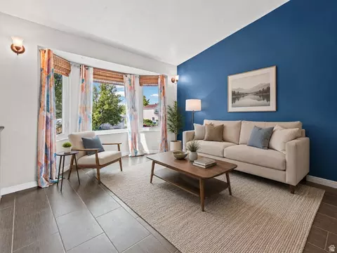 Living - 924 E 1275 N, Ogden, UT 84404 photo 4 of 6