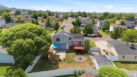 View/Area - 924 E 1275 N, Ogden, UT 84404 photo 1 of 5