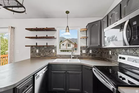 Kitchen - 924 E 1275 N, Ogden, UT 84404 photo 6 of 7