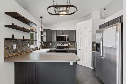 Kitchen - 924 E 1275 N, Ogden, UT 84404 photo 3 of 7