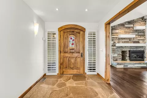 Entry Way - 2128 E 11270 S, Sandy, UT 84092 photo 1 of 2
