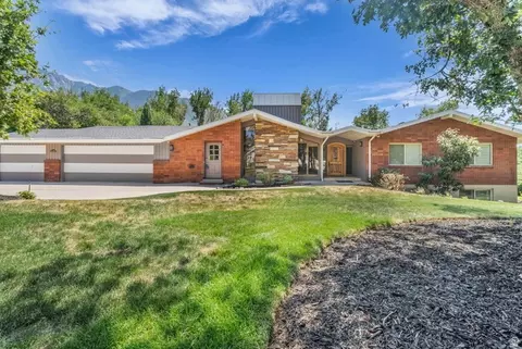 Exterior - 2128 E 11270 S, Sandy, UT 84092 photo 2 of 10