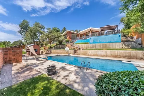 Exterior - 2128 E 11270 S, Sandy, UT 84092 photo 4 of 10