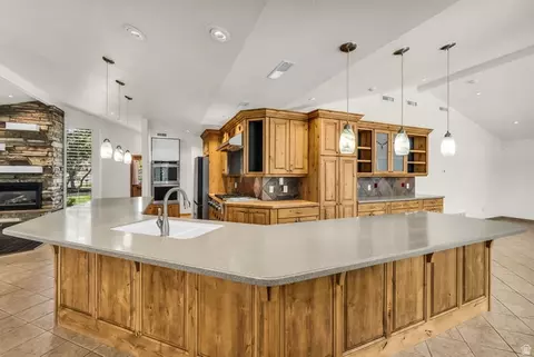 Kitchen - 2128 E 11270 S, Sandy, UT 84092 photo 3 of 4