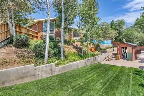 Exterior - 2128 E 11270 S, Sandy, UT 84092 photo 6 of 10