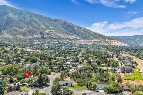 View/Area - 2128 E 11270 S, Sandy, UT 84092 photo 6 of 6