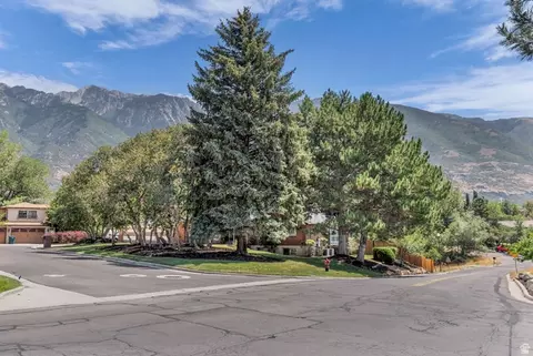 Exterior - 2128 E 11270 S, Sandy, UT 84092 photo 9 of 10