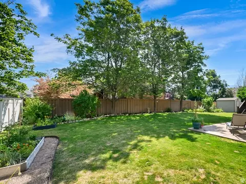 Exterior - 9035 S 1700 E, Sandy, UT 84093 photo 6 of 11