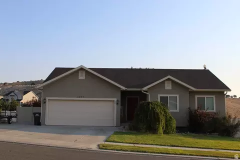 3827 E Pawnee Rd, Eagle Mountain, UT 84005 photo 3
