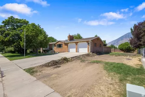 Exterior - 358 W 1200 N, Mapleton, UT 84664 photo 1 of 6