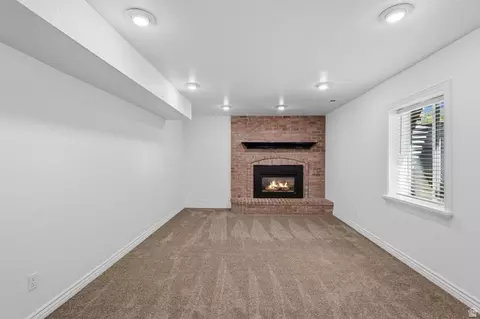 Living - 358 W 1200 N, Mapleton, UT 84664 photo 4 of 4