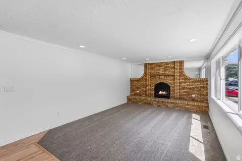 Living - 358 W 1200 N, Mapleton, UT 84664 photo 3 of 4