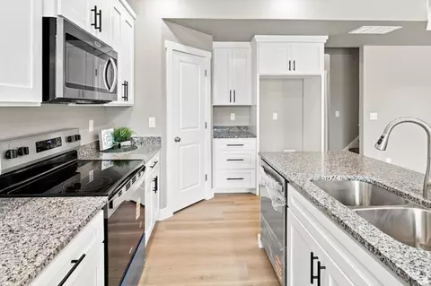 Kitchen - 809 S 270 E #2, Smithfield, UT 84335 photo 5 of 7