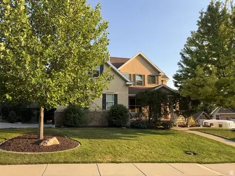 Exterior - 2388 E 850 S, Springville, UT 84663 photo 1 of 5