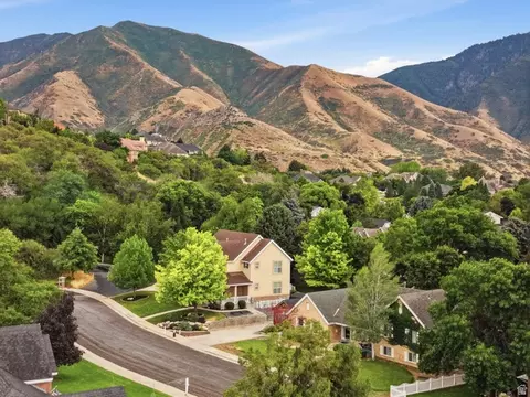 View/Area - 2388 E 850 S, Springville, UT 84663 photo 2 of 2