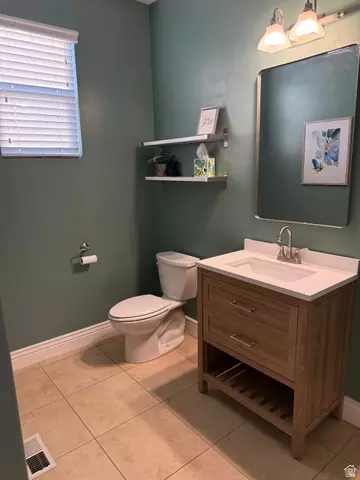Bath - 2388 E 850 S, Springville, UT 84663 photo 1 of 2