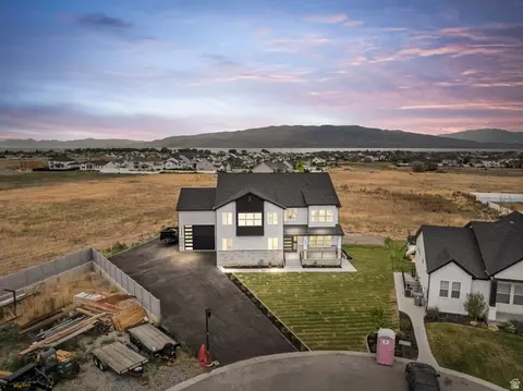 View/Area - 342 E Holdaway Ln N, Vineyard, UT 84059 photo 4 of 5