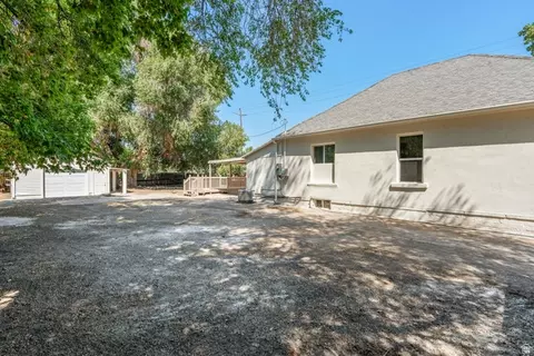 Exterior - 3207 Pingree Ave, Ogden, UT 84401 photo 3 of 6