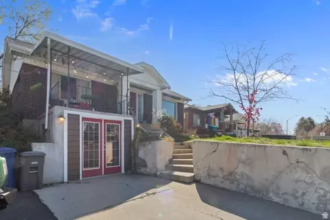 2713 S Highland Dr E, Salt Lake City, UT 84106