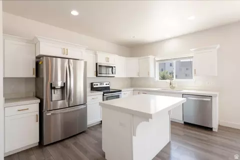 Kitchen - 822 E 380 S, American Fork, UT 84003 photo 1 of 2