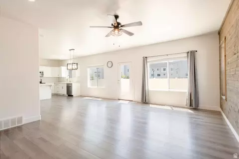 Living - 822 E 380 S, American Fork, UT 84003 photo 3 of 6
