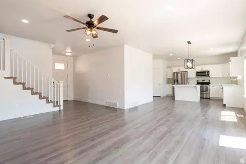 Living - 822 E 380 S, American Fork, UT 84003 photo 2 of 6