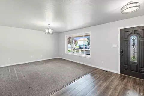 Living - 460 S 280 W, Orem, UT 84058 photo 1 of 4